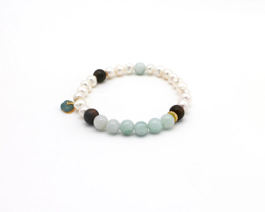 Jade and Pearl beaded bracelet with Sandalwood Wander + Pray